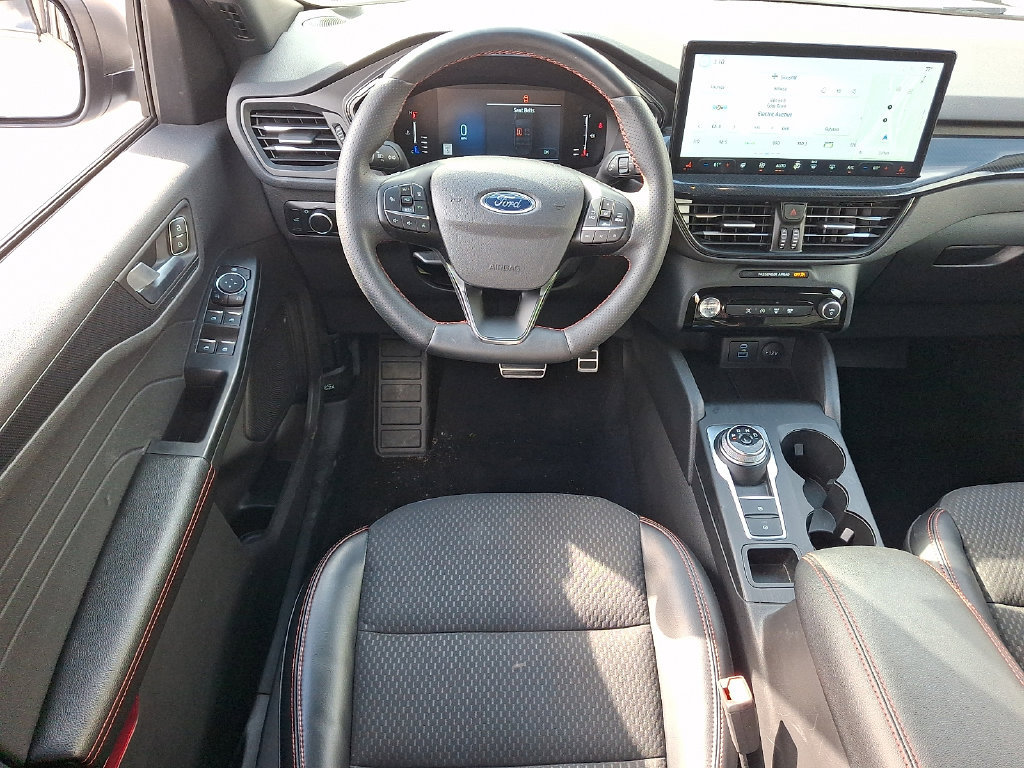 Used 2023 Ford Escape ST-Line w/ Tech Pack #1 AWD/4WD image 15