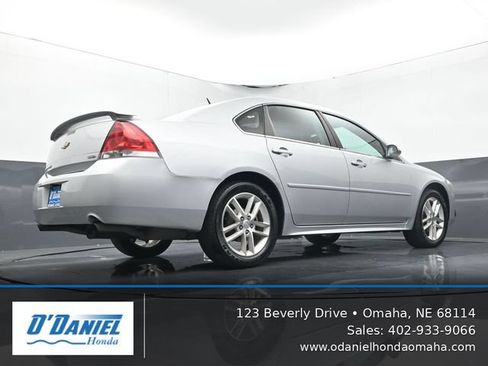 Used 2014 Chevrolet Impala LTZ FWD image 12