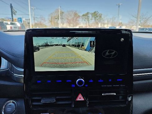 Used 2021 Hyundai Ioniq Limited FWD image 26