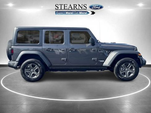 Used 2021 Jeep Wrangler Unlimited Sport AWD/4WD image 16