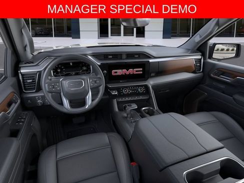 Used 2026 GMC Sierra 1500 Denali w/ Denali Reserve Package AWD/4WD image 15