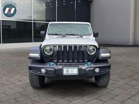 Used 2023 Jeep Wrangler Unlimited w/ Cold Weather Group image 8