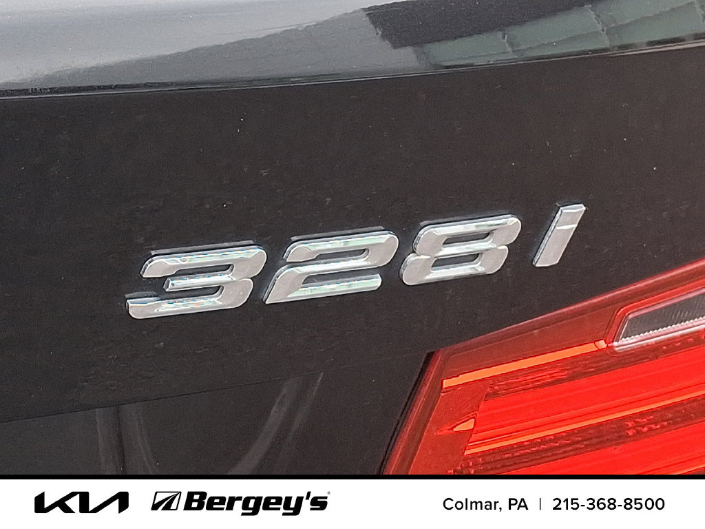 Used 2014 BMW 328i xDrive Wagon AWD/4WD image 35