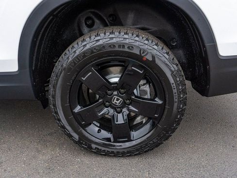 New 2026 Honda Pilot Black Edition image 10