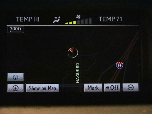 Used 2011 Lexus RX 350 AWD w/ Premium Pkg image 17