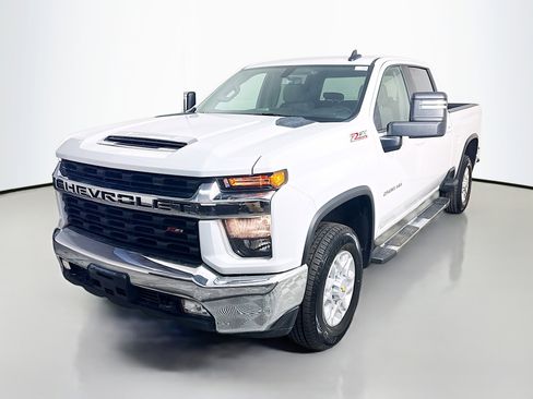 Used 2023 Chevrolet Silverado 2500 LT w/ Convenience Package image 4