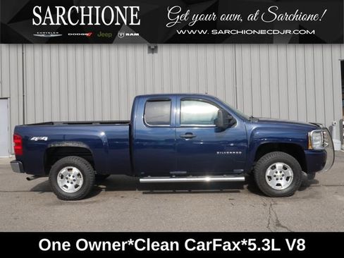 Used 2011 Chevrolet Silverado 1500 LT w/ All-Star Edition AWD/4WD image 1
