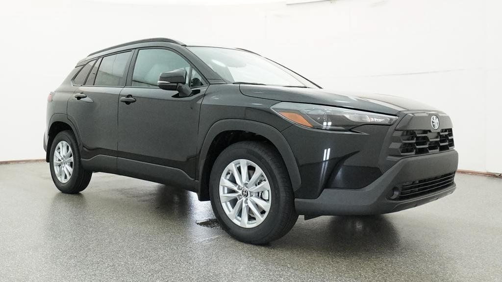 New 2026 Toyota Corolla Cross LE FWD image 9