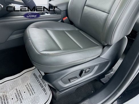 New 2026 Ford Explorer Active w/ Active Comfort Package AWD/4WD image 25