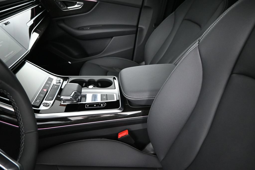 New 2026 Audi Q8 Premium AWD/4WD image 10