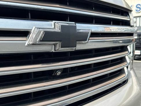 Used 2021 Chevrolet Tahoe High Country AWD/4WD image 23
