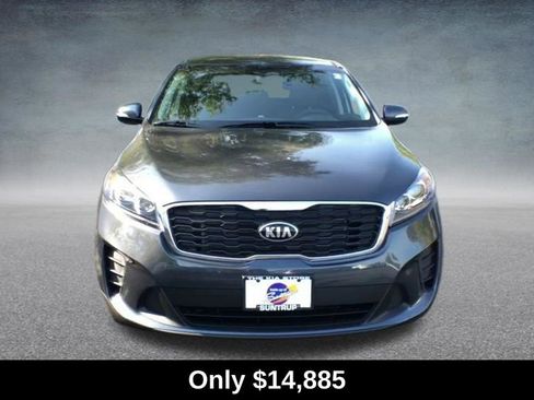 Used 2020 Kia Sorento LX FWD image 4