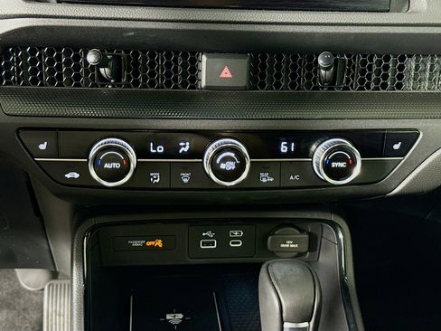 Certified 2025 Honda CR-V Sport-L image 17