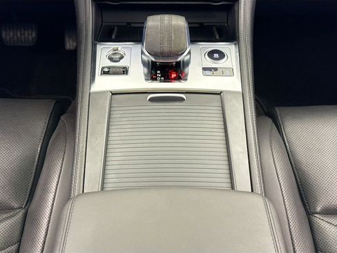 Certified 2022 Jaguar F-PACE S AWD/4WD image 12