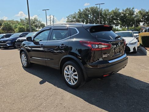 Used 2021 Nissan Rogue Sport SV AWD/4WD image 6