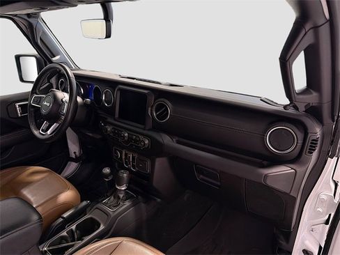 Used 2023 Jeep Wrangler Unlimited Sahara w/ Cold Weather Group image 25