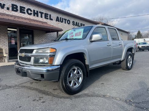 Used 2010 Chevrolet Colorado LT image 2