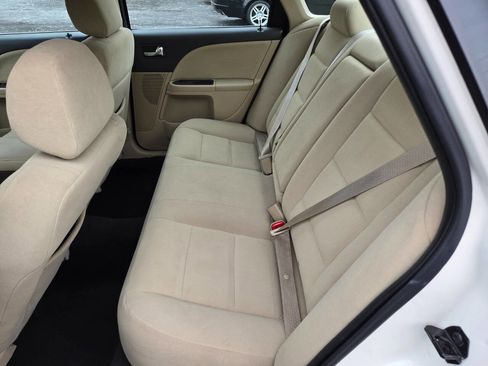 Used 2009 Ford Taurus SE image 20