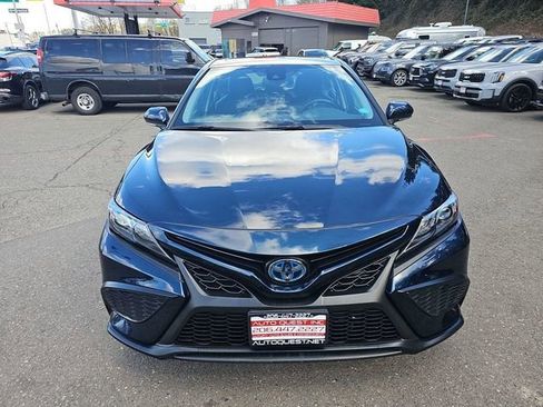 Used 2021 Toyota Camry SE w/ Audio Upgrade Package image 22