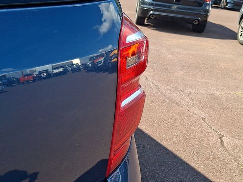 Used 2017 Chevrolet Equinox LT AWD/4WD image 28
