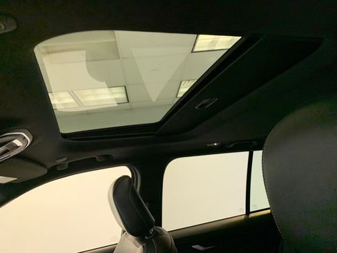 Used 2023 Jeep Grand Cherokee Altitude image 19