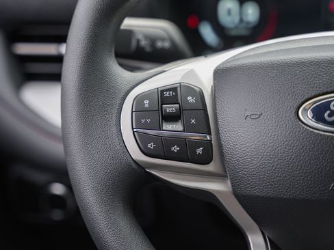 New 2026 Ford Explorer Active image 31