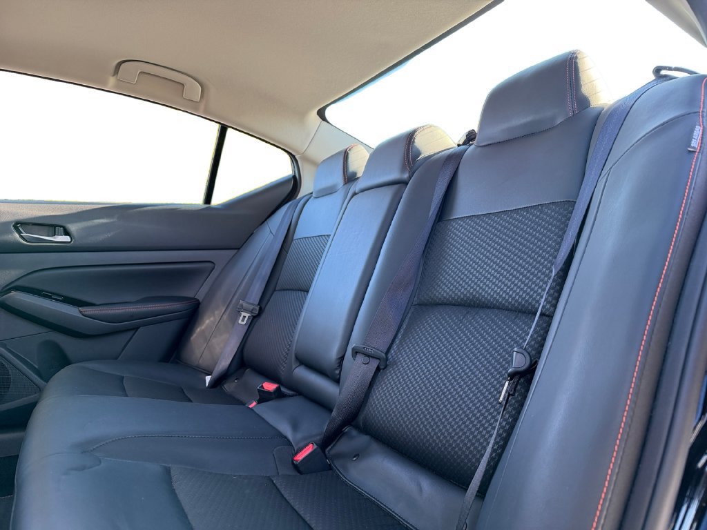 Used 2025 Nissan Altima 2.5 SR AWD/4WD image 26