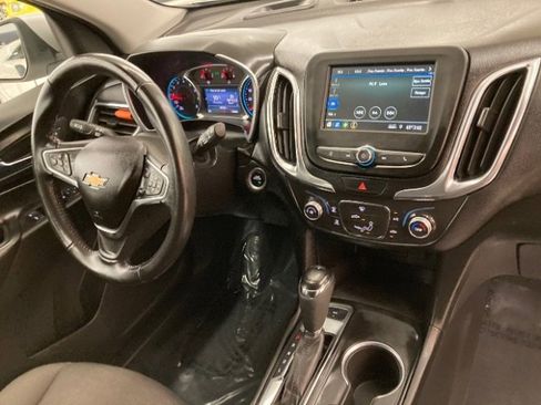 Used 2019 Chevrolet Equinox LT AWD/4WD image 17