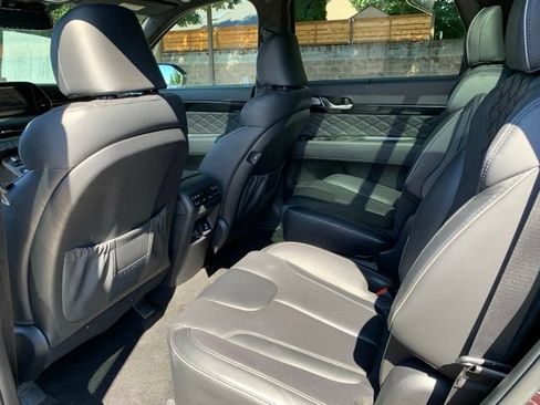 Used 2022 Hyundai Palisade Calligraphy w/ Cargo Package AWD/4WD image 18