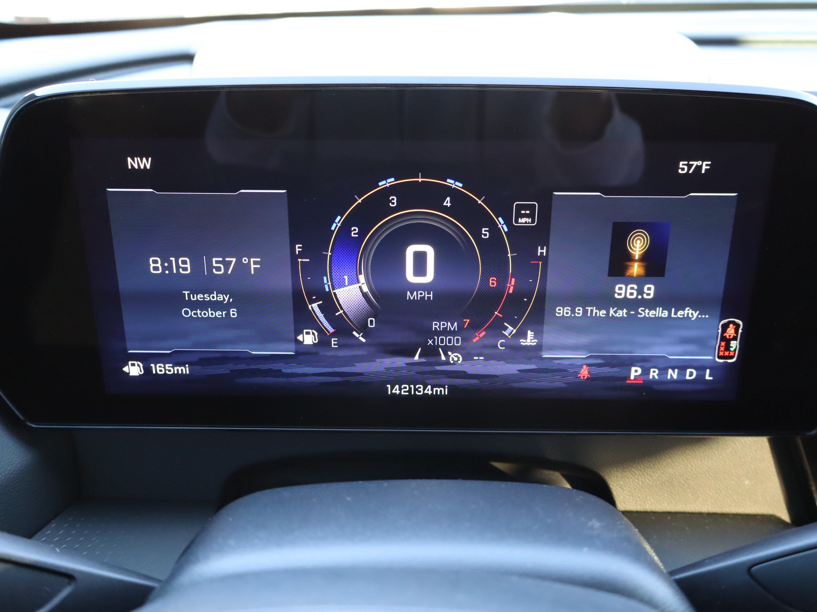 Used 2024 Chevrolet Traverse LT w/ Midnight/Sport Edition FWD image 24