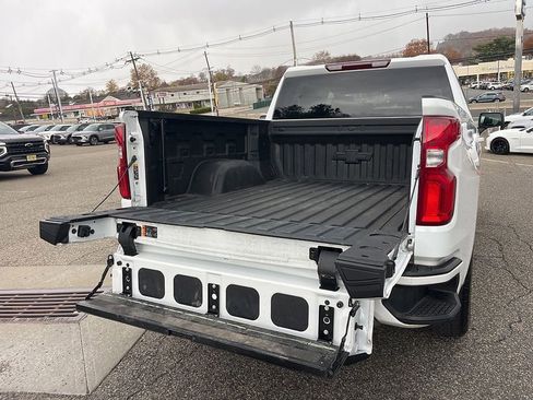 Used 2022 Chevrolet Silverado 1500 RST image 20