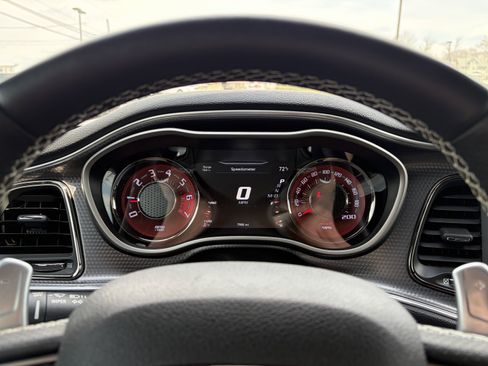 Used 2018 Dodge Challenger SRT Hellcat image 30