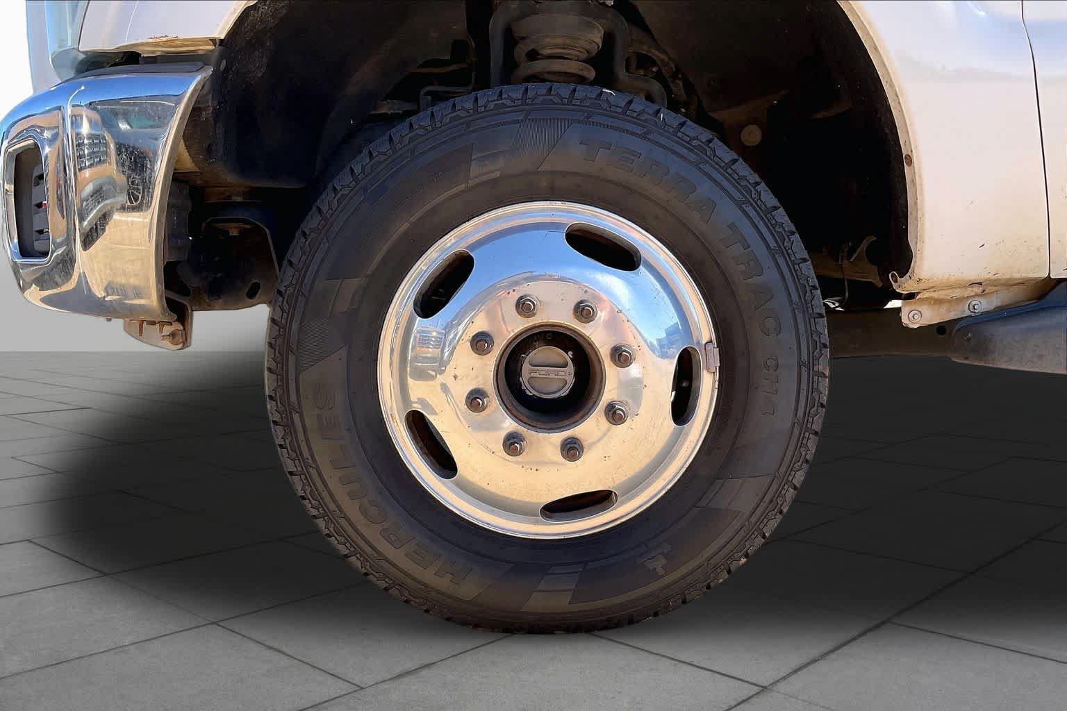 Used 2011 Ford F350 XL w/ PWR Equipment Group AWD/4WD image 11