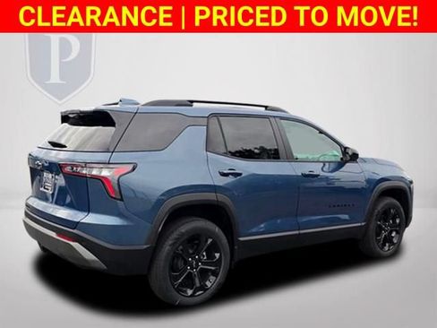 New 2026 Chevrolet Equinox LT w/ Convenience Package II AWD/4WD image 5