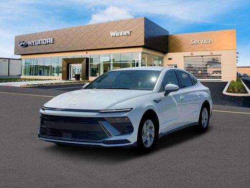 New 2026 Hyundai Sonata SE image 1