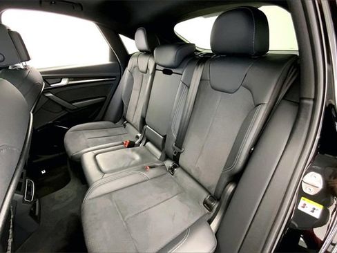 Certified 2022 Audi SQ5 Premium image 26