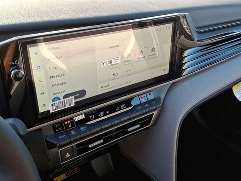 New 2026 Toyota Camry SE image 14