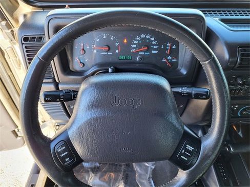 Used 2002 Jeep Wrangler Sport image 10