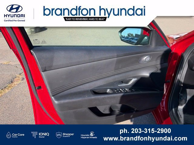 Used 2023 Hyundai Elantra SEL w/ Convenience Package FWD image 11