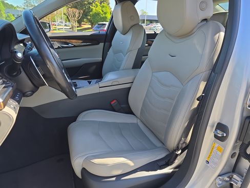 Used 2018 Cadillac CT6 Premium Luxury w/ Super Cruise Package image 15