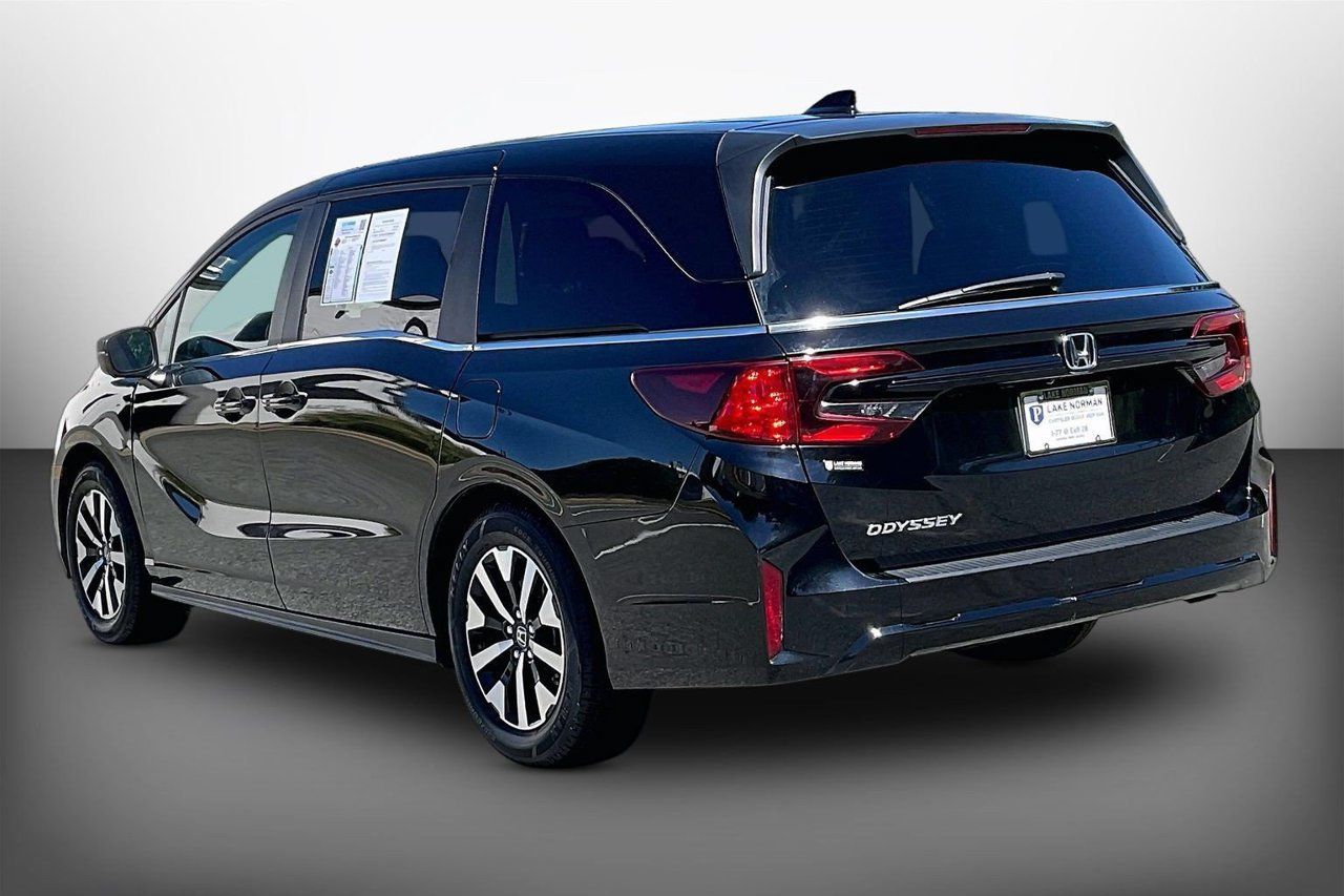 Used 2025 Honda Odyssey EX-L image 6
