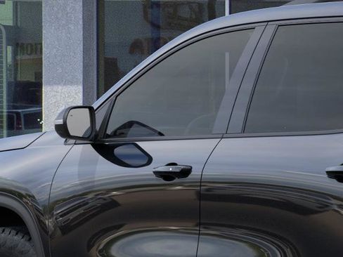 New 2026 Chevrolet Traverse Z71 image 12