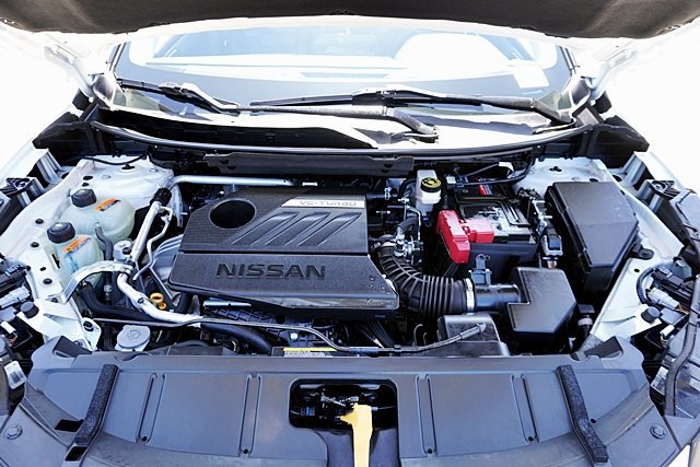 Used 2023 Nissan Rogue SV w/ SV Premium B Package FWD image 16