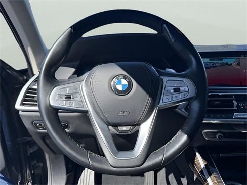 Used 2020 BMW X7 xDrive40i w/ Executive Package image 15