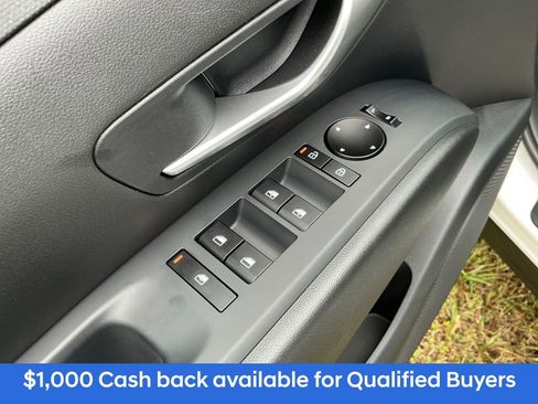 New 2026 Hyundai Tucson SEL image 17