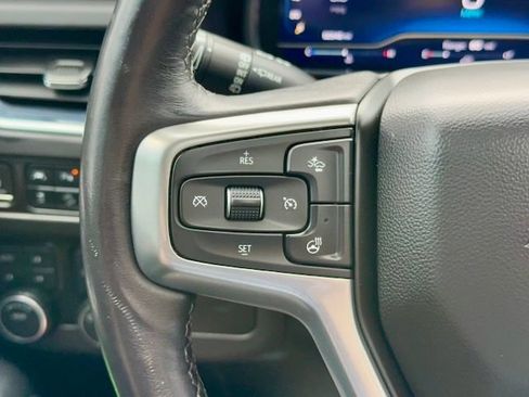Used 2022 Chevrolet Tahoe Premier AWD/4WD image 17