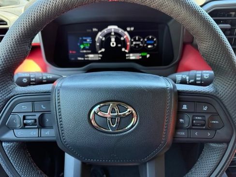Used 2026 Toyota Sequoia TRD Pro AWD/4WD image 33