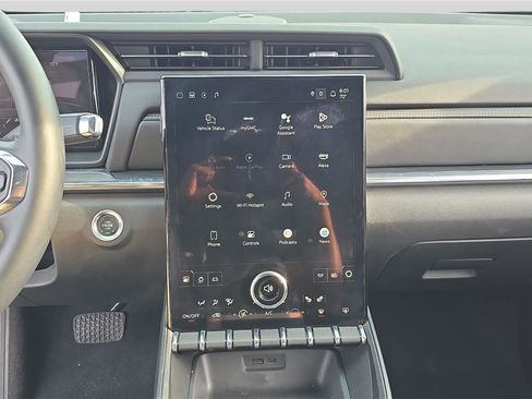 Used 2025 GMC Terrain Elevation AWD/4WD image 19