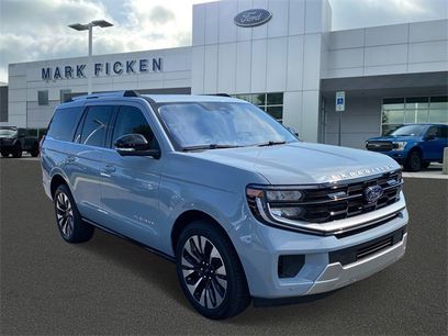 New 2025 Ford Expedition Platinum w/ Driver's Package