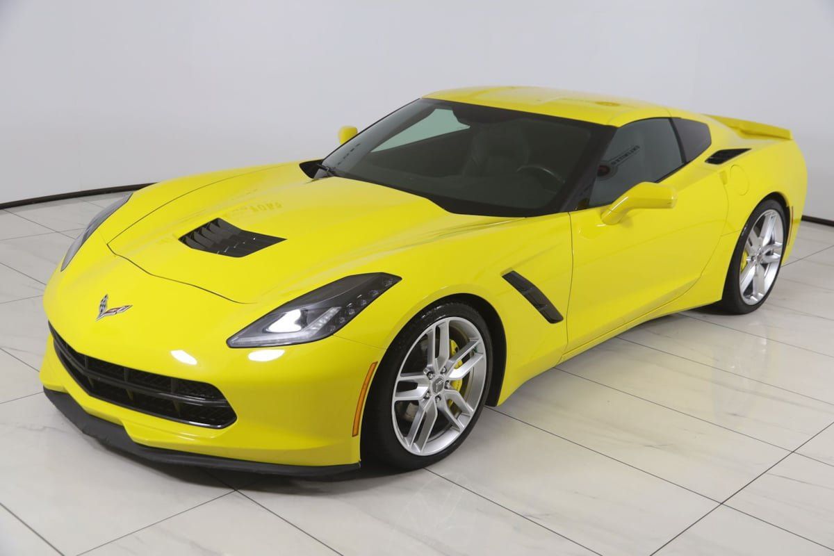 Used 2015 Chevrolet Corvette Stingray Coupe w/ ZF1 Appearance Package RWD image 22